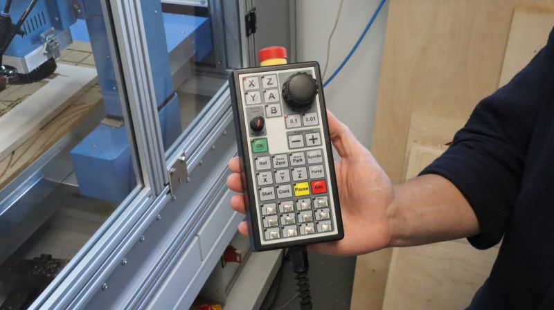Datei:Millstep Handrad.jpg