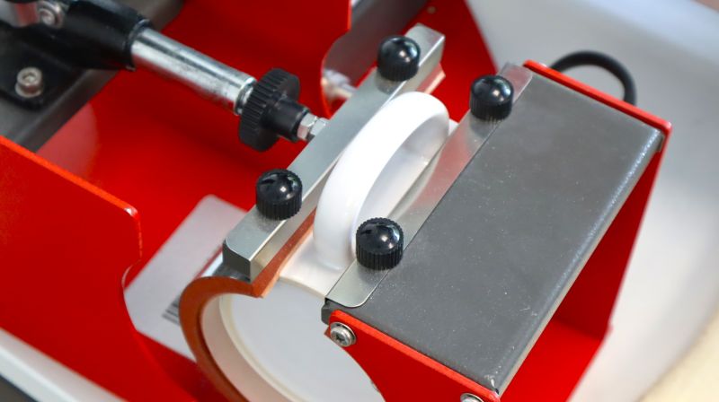 Datei:Tassenpresse Detail.jpg